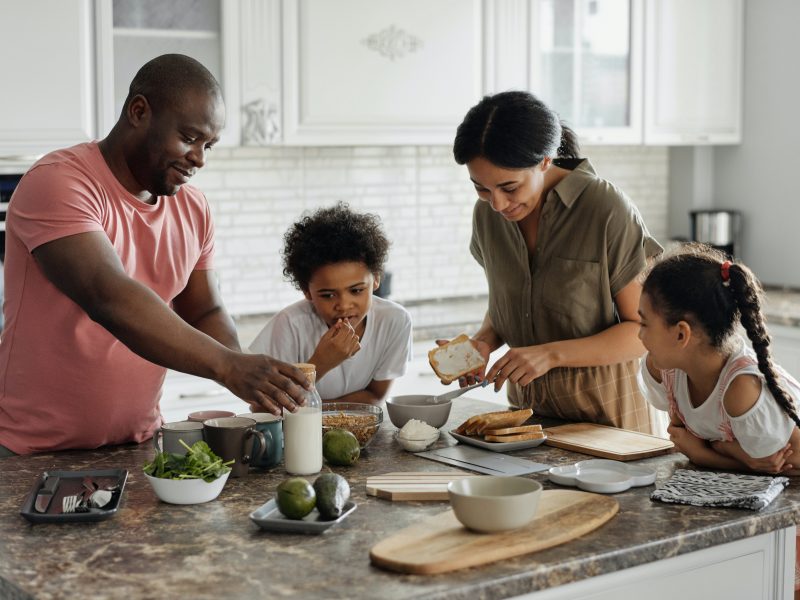 E a família, como vai?