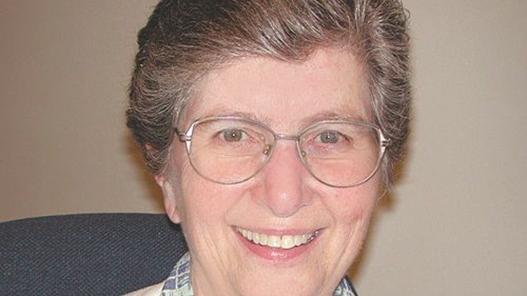 Freira de 83 anos sequestrada em abril é libertada
