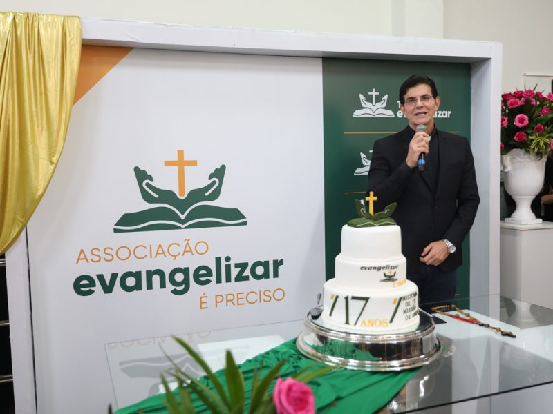 O pedido do Papa João Paulo II que inspirou o Padre Reginaldo Manzotti