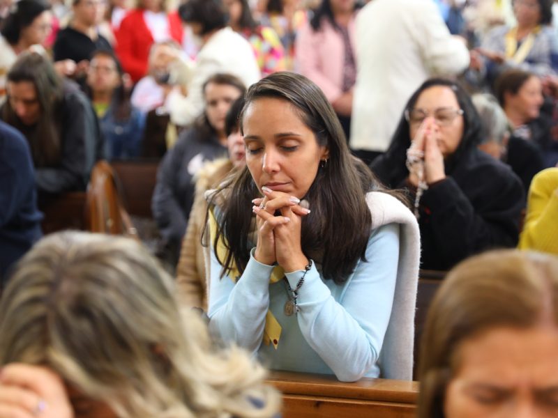 O que não se deve fazer durante a Missa?