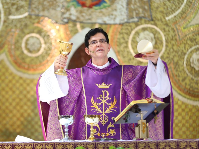 Transubstanciação: quando pão e vinho se tornam o corpo e o sangue de Cristo