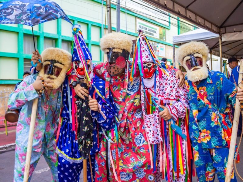 Como a “Folia de Reis” é celebrada no Brasil?