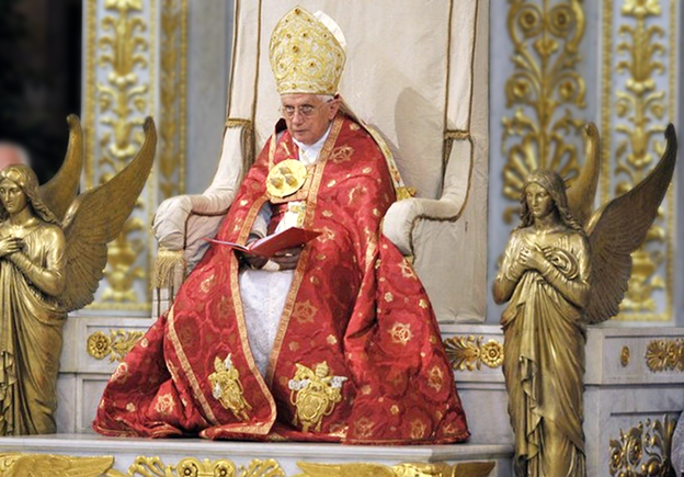Os alfaiates do Papa: a tradição secular e as curiosidades da Alfaiataria Gammarelli